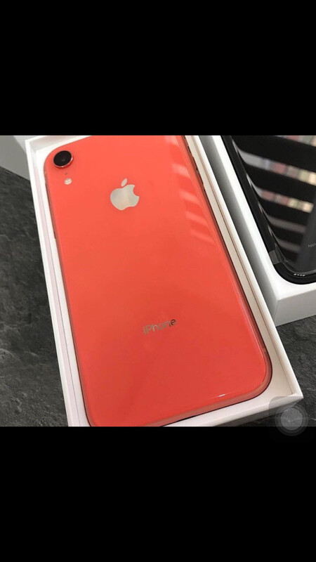 iPhone XR