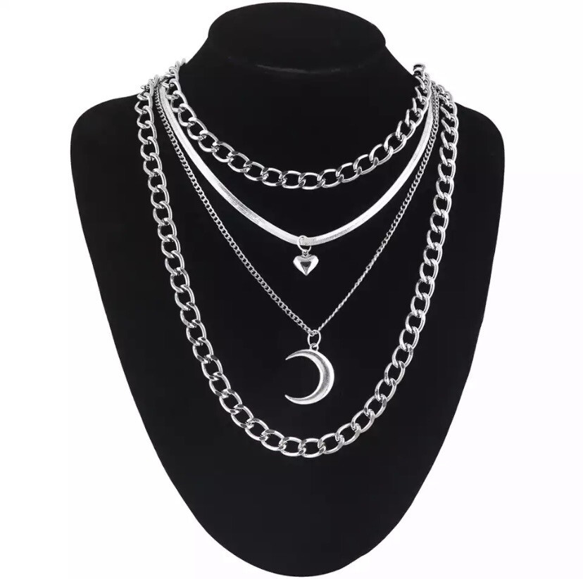 Layered Chains (Moon) 