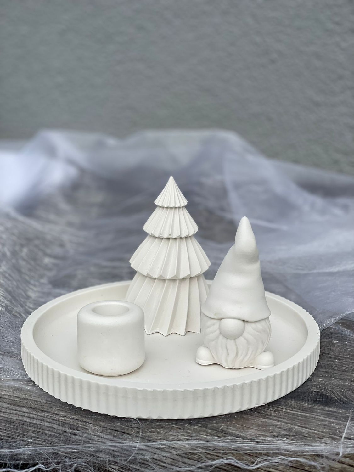 Set: Teller mit Baum groß, Wichtel und Stabkerzenhalter