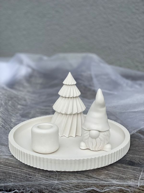 Set: Teller mit Baum groß, Wichtel und Stabkerzenhalter