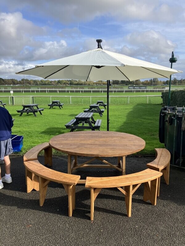 The Kings Round Table