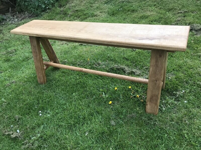 1 x 4ft Solid Rustic Oak bench in Arts and Crafts style 1 x 4ft Solid Rustic Oak bench in Arts and Crafts style