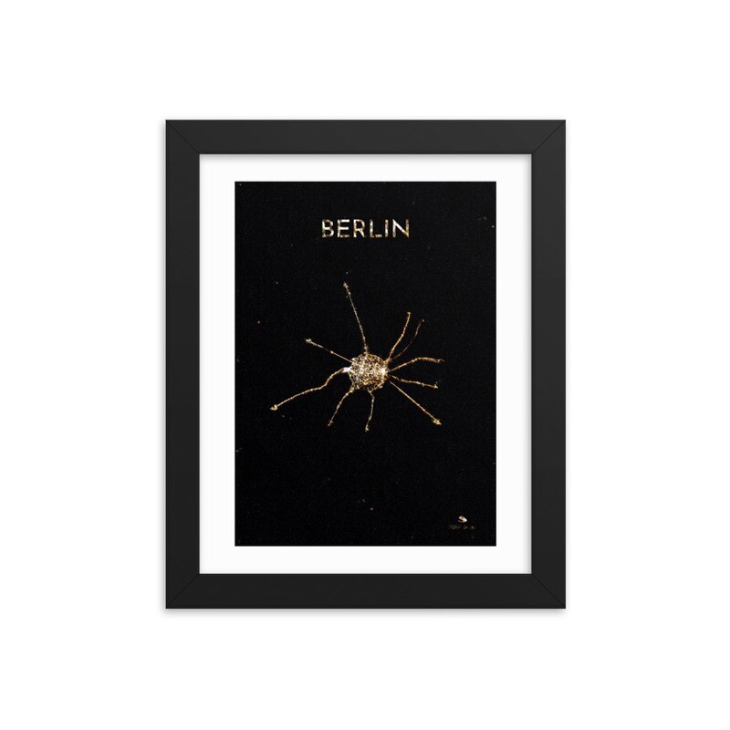 Berlin the invasive cell - Framed poster