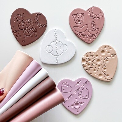 Color Mixing Recipes for Premo Polymer Clay - Valentine&#39;s Day