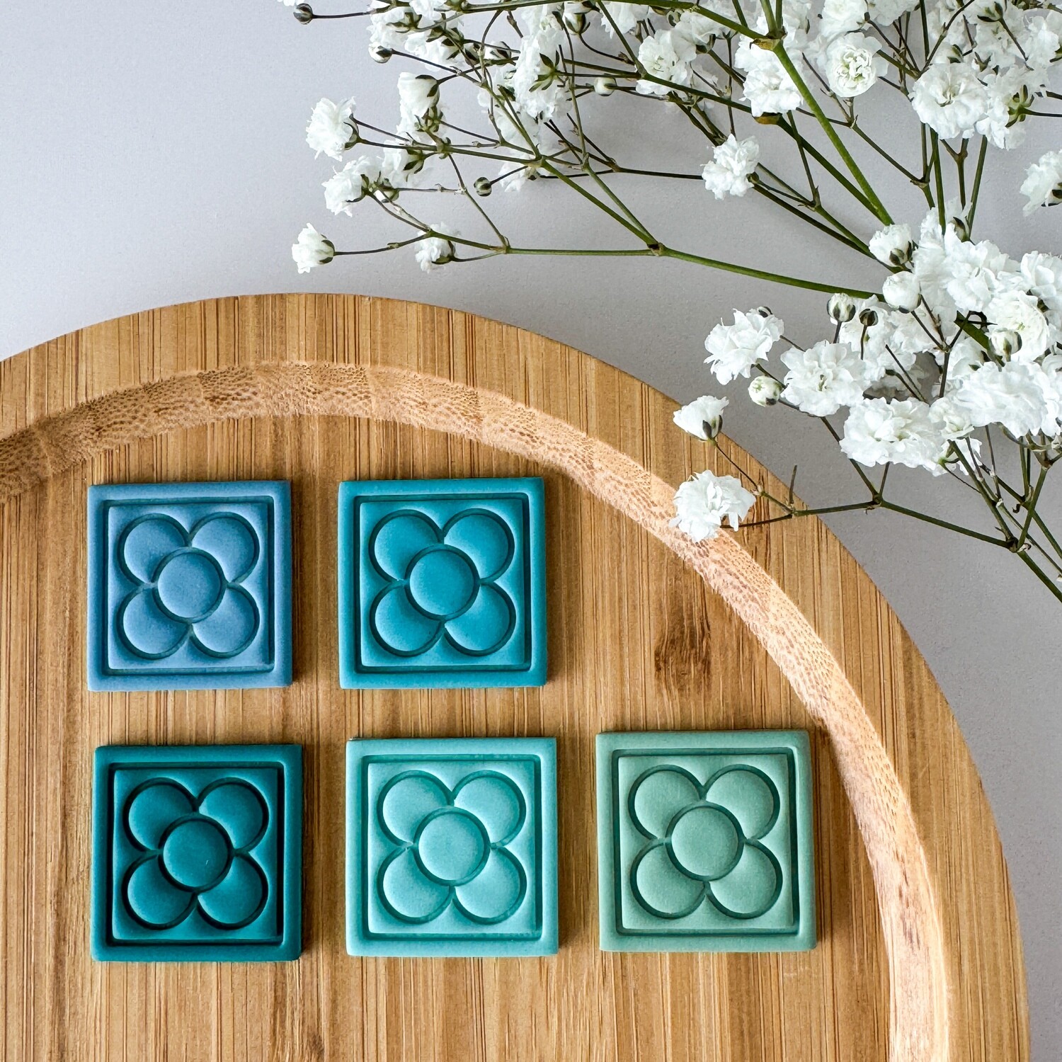 Color Mixing Recipes for Premo Polymer Clay - 5 Shades of Turquoise