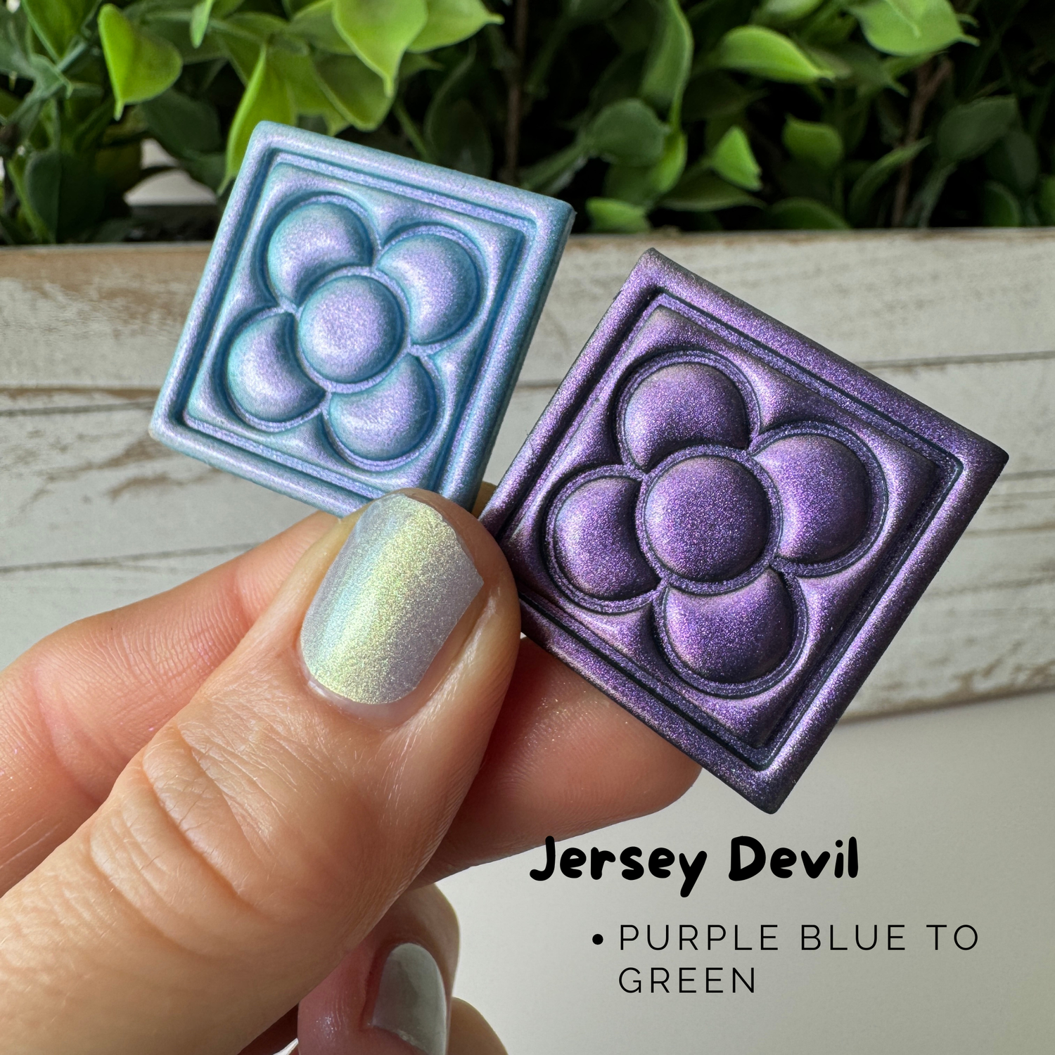 Colorshifting Pigments for Polymer Clay and Resin / 5g / Jersey Devil - Blue, to Purple and Green