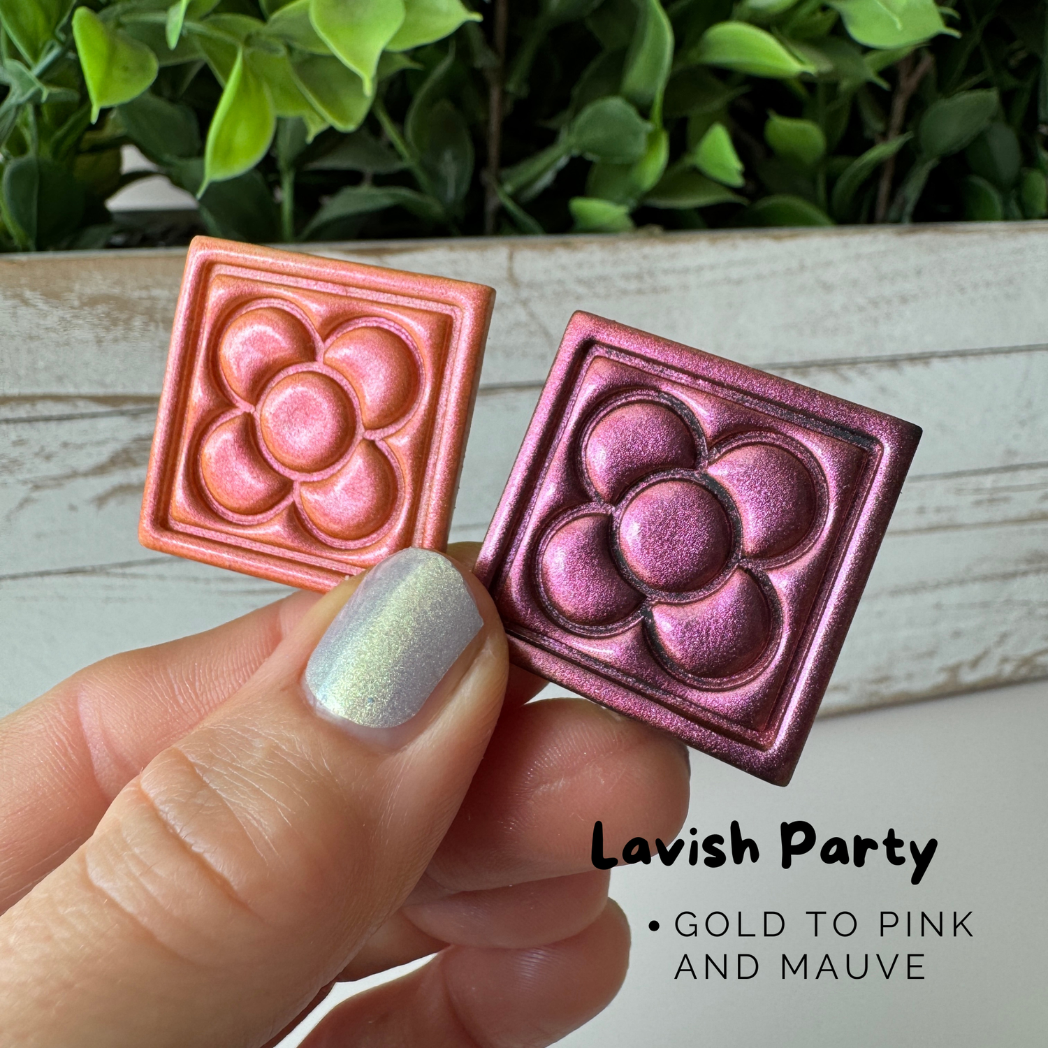 Colorshifting Pigments for Polymer Clay and Resin / 5g / Lavish Party - Gold to Pink and Mauve