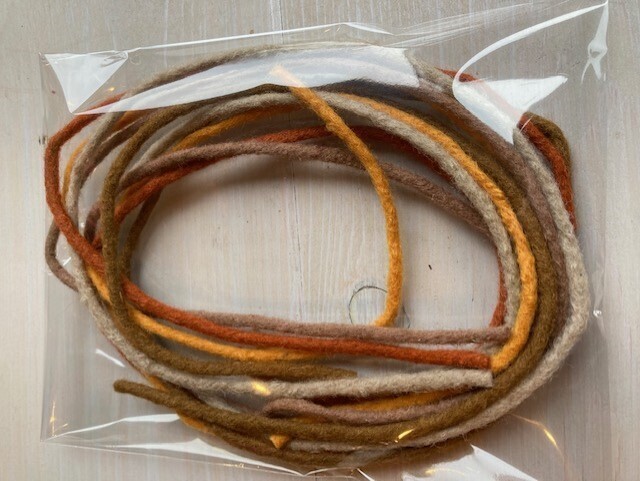 Stokvilt  4 mm in Bruintinten  ( 5x 1 meter)