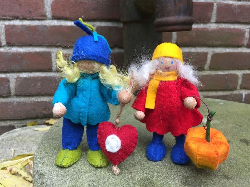 Sint Maarten popjes Rood en Blauw ( 2 stuks)