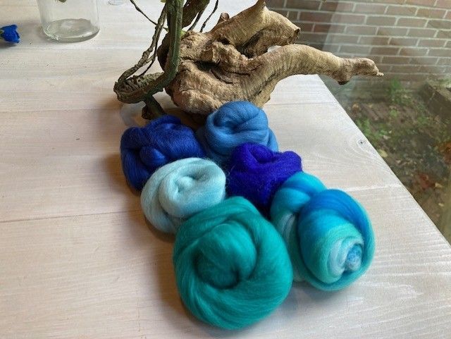 Wolpakketje klein :  Aqua-Blauwtinten