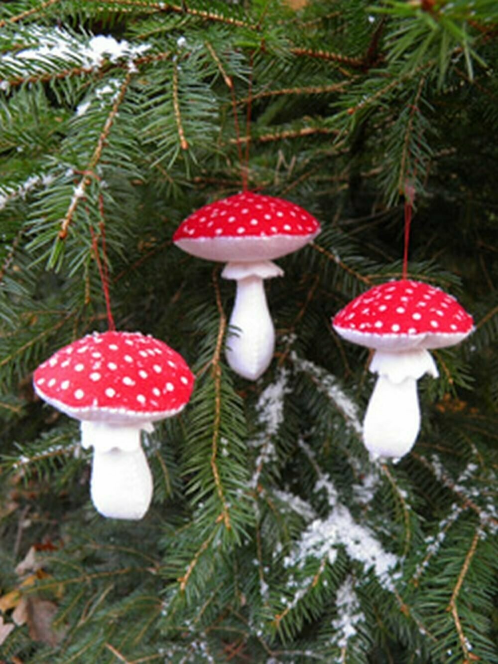 Drie Kerstpaddenstoeltjes  (inspiree)