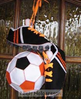 Patroonblad Voetbalschoenen en  Voetbal  ( de Marlijn)