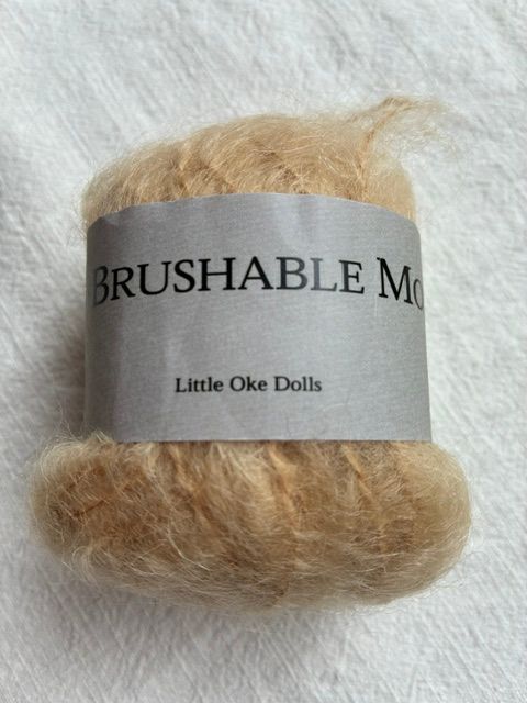 Wild Brushable Mohair garen Asblond ( 30 gram ) Wild Brushable Mohair garen Asblond ( 30 gram )