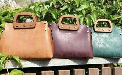 HANDTASCHE
