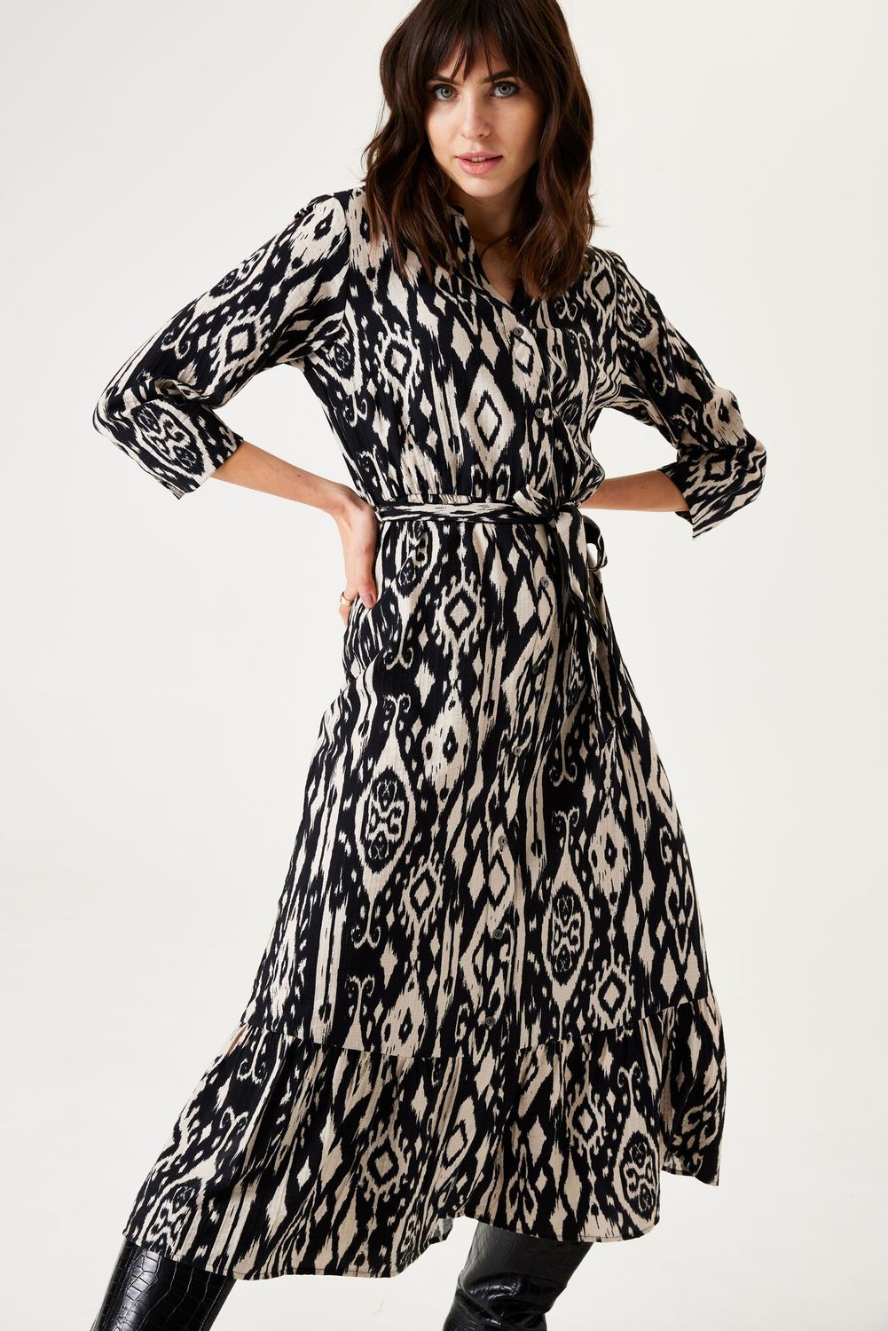 Kleid im all-over-print