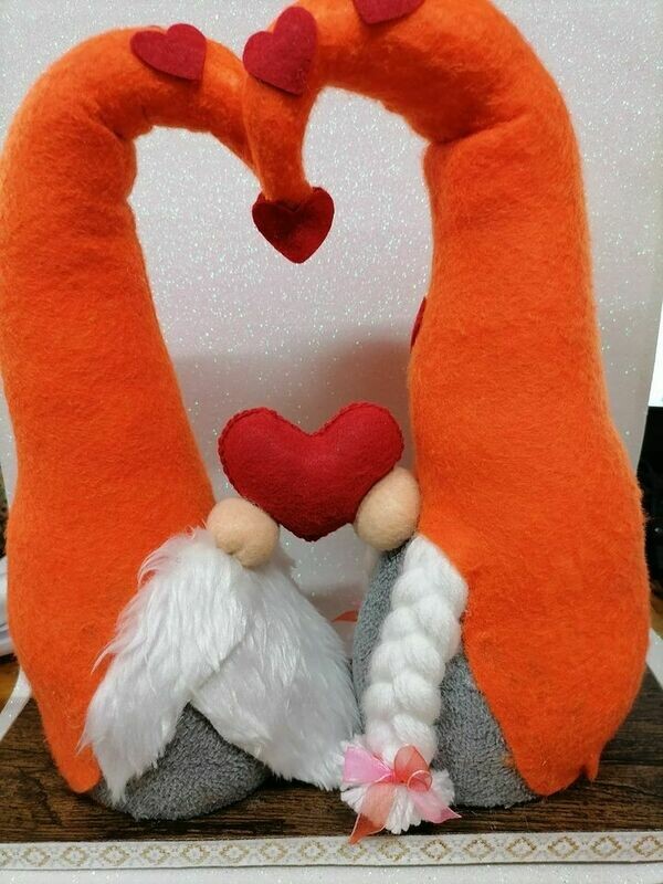 Gnomitos enamorados
