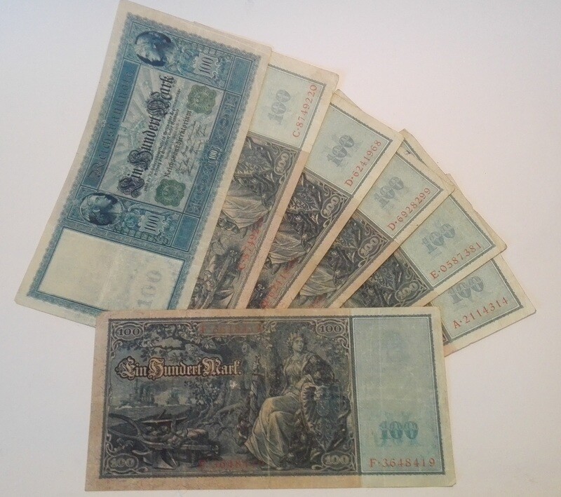 7 x 100 Mark Reichsbanknoten vom 21. April 1910,
gut erhalten 7 x 100 Mark Reichsbanknoten vom 21. April 1910,
gut erhalten
