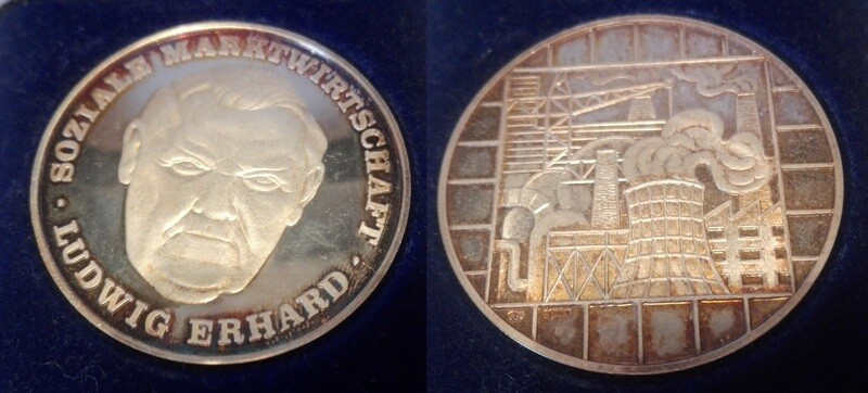 Gedenkmünze / Silbermünze: Ludwig Erhard - Die soziale Marktwirtschaft Silber in Etui