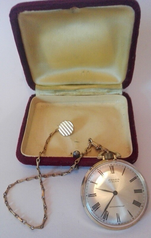 Vergoldete Taschenuhr Anker 17 Jewels Shockproof mit Uhrenkette u. Etui Vergoldete Taschenuhr Anker 17 Jewels Shockproof mit Uhrenkette u. Etui