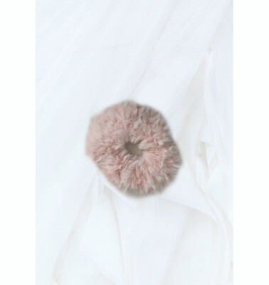 Fluffy Rosa