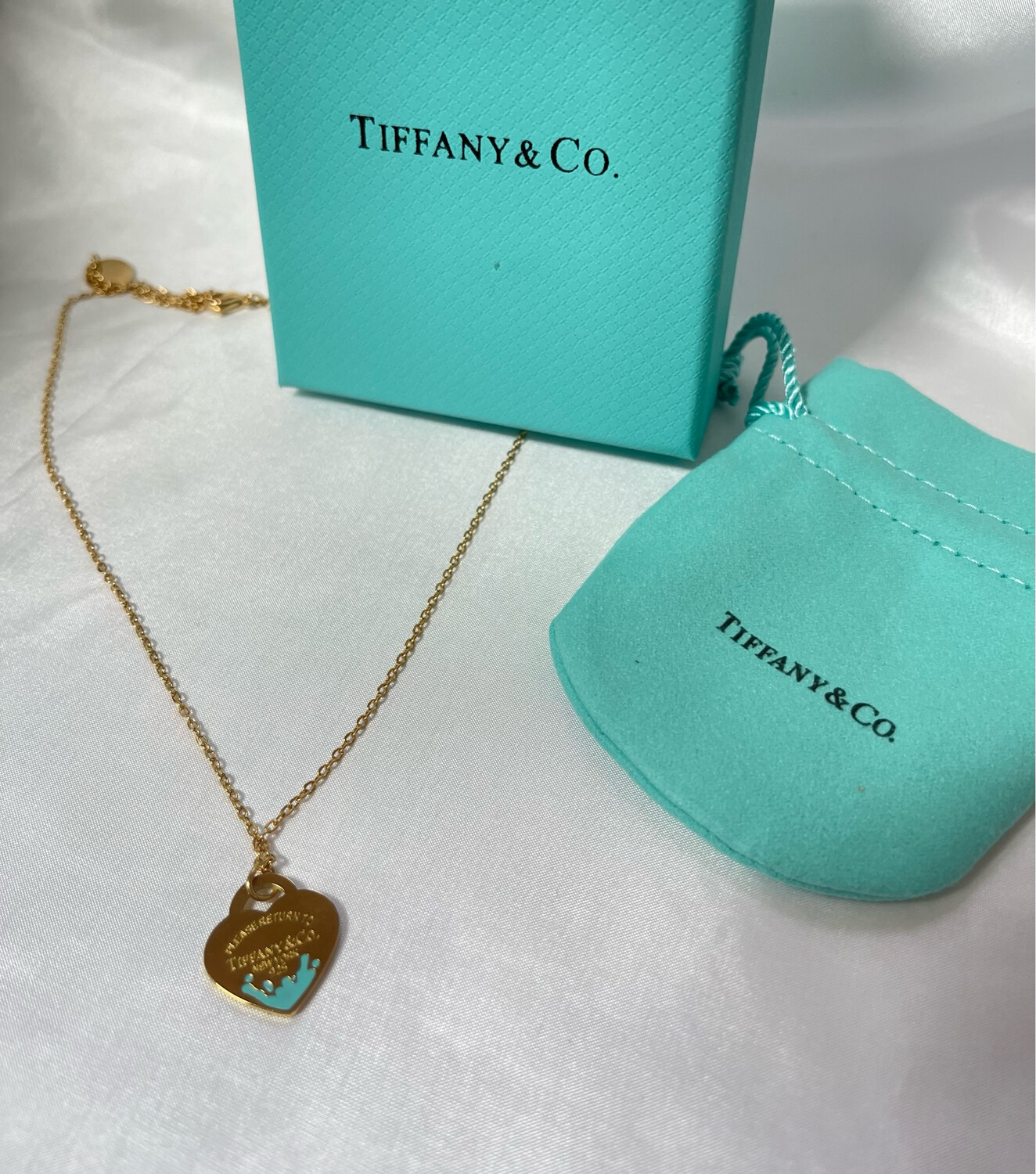 Tiff heart gold necklace