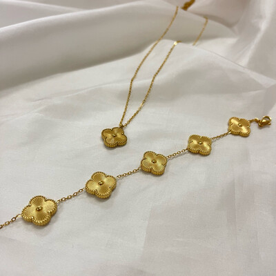 Gold clover necklace &amp; bracelet set