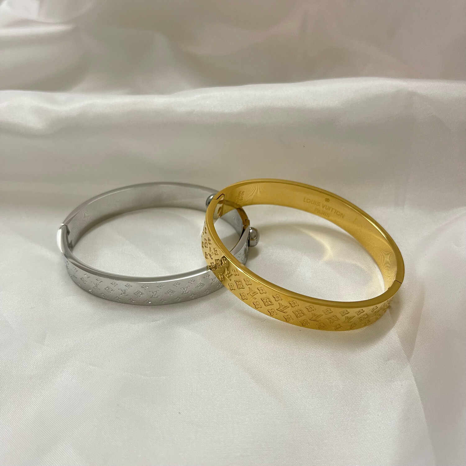 Lilly bangles
