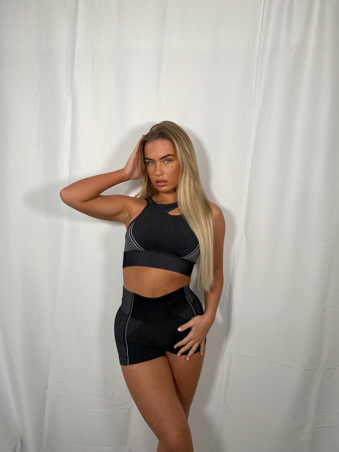 Black luxe gym set