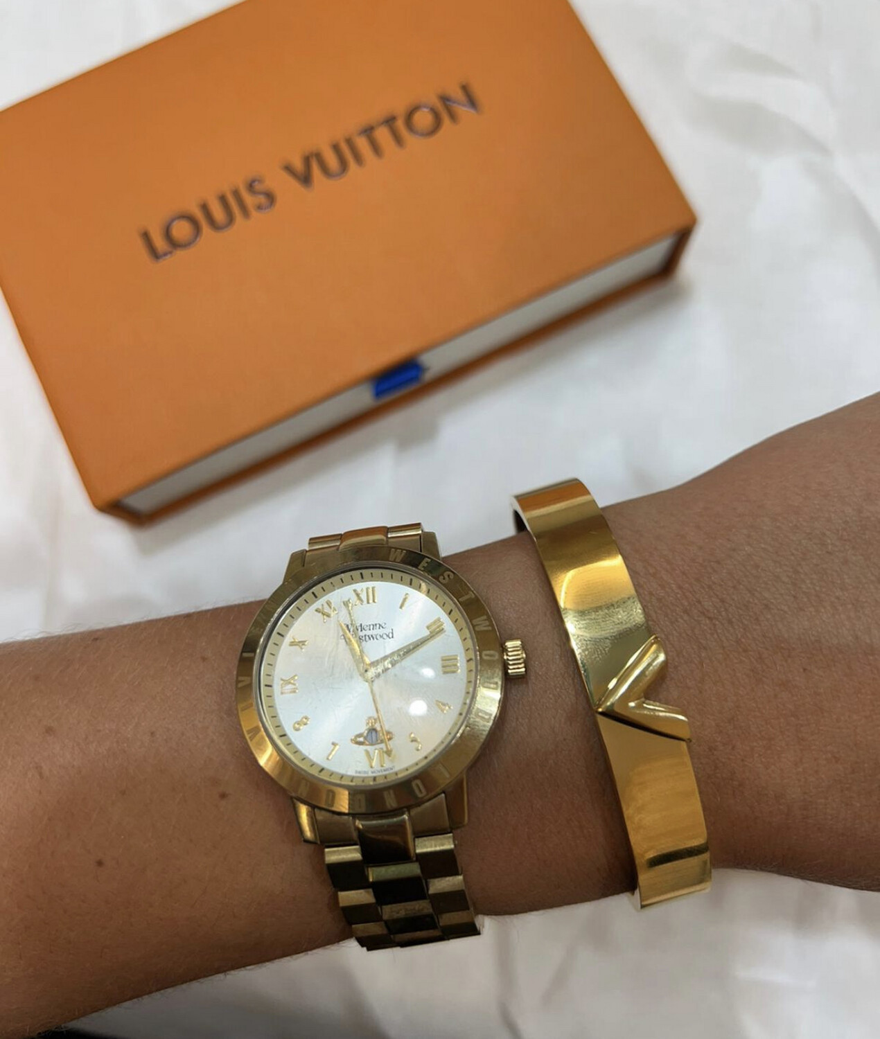 Lilly bracelet