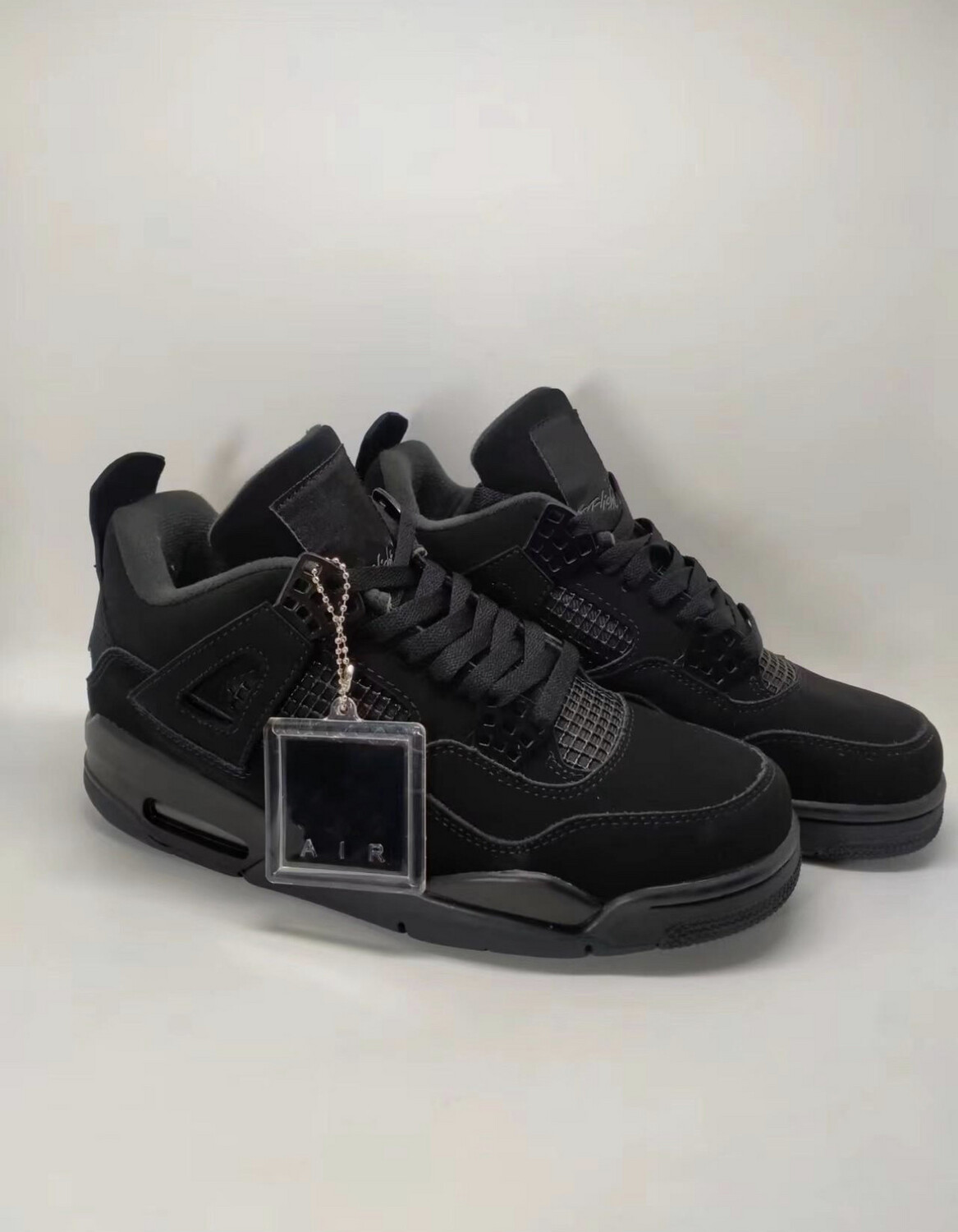 Nia trainers