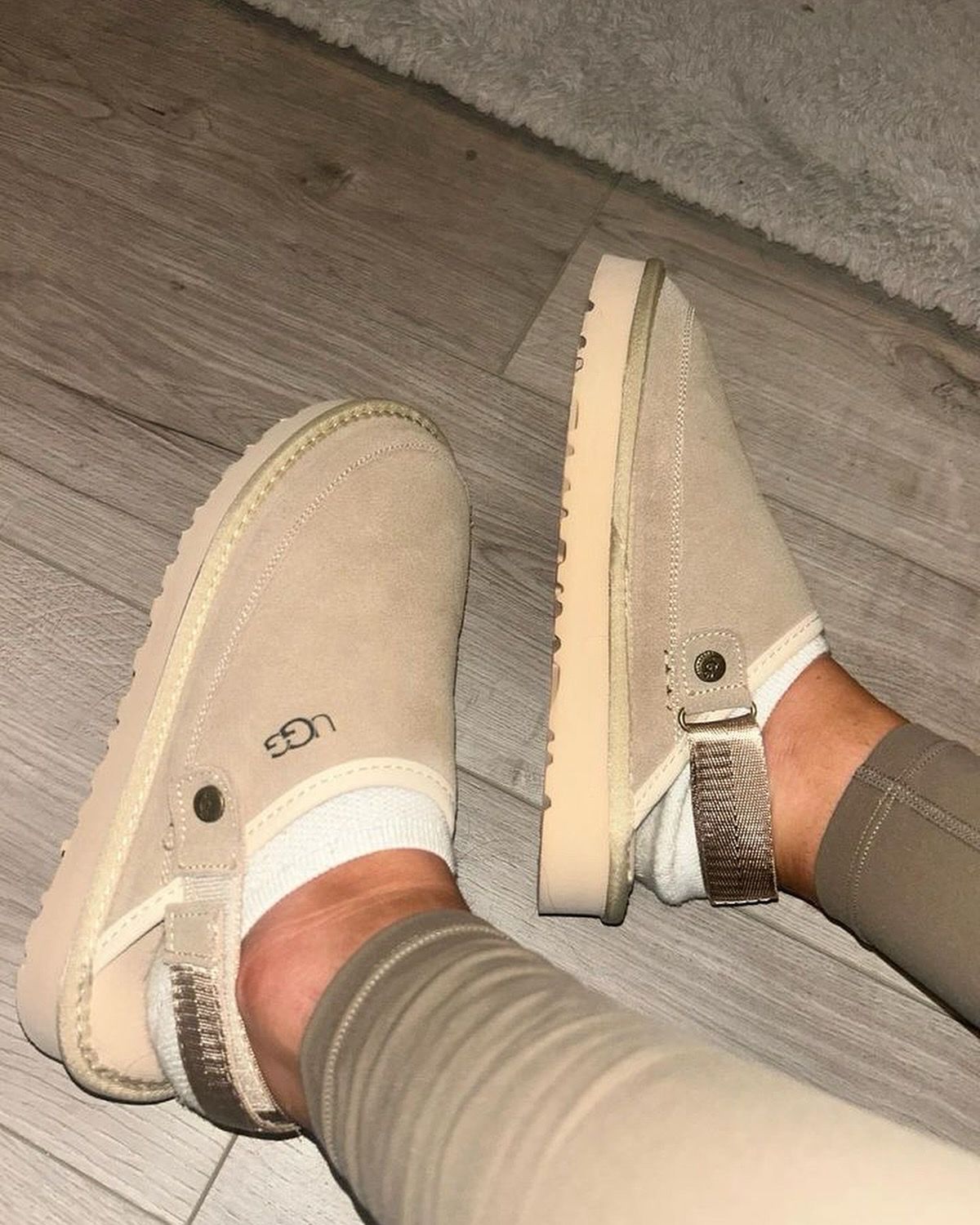 UG shoe
