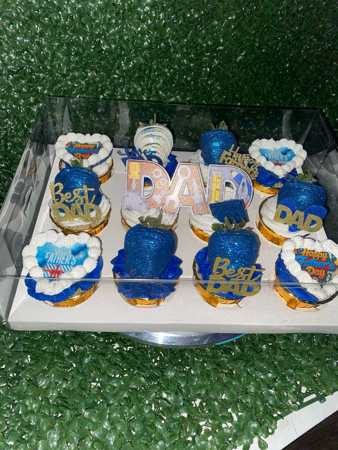 Fathers Day Cupcake