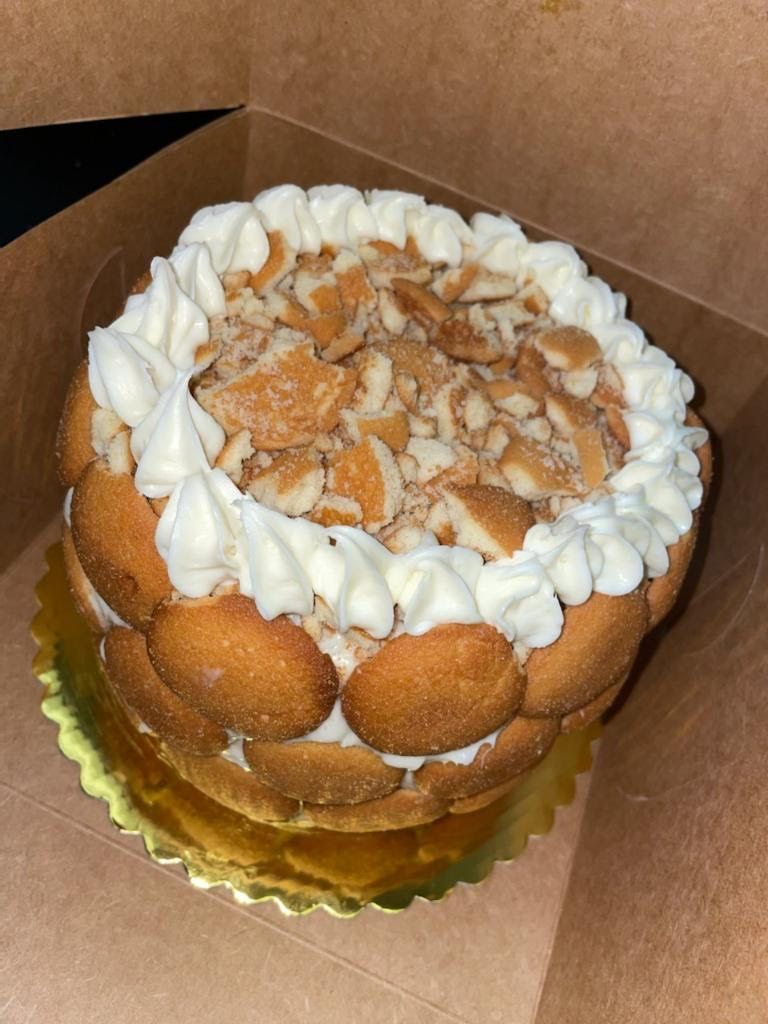 Banana Pudding  or Strawberry Crunch Cake Sale