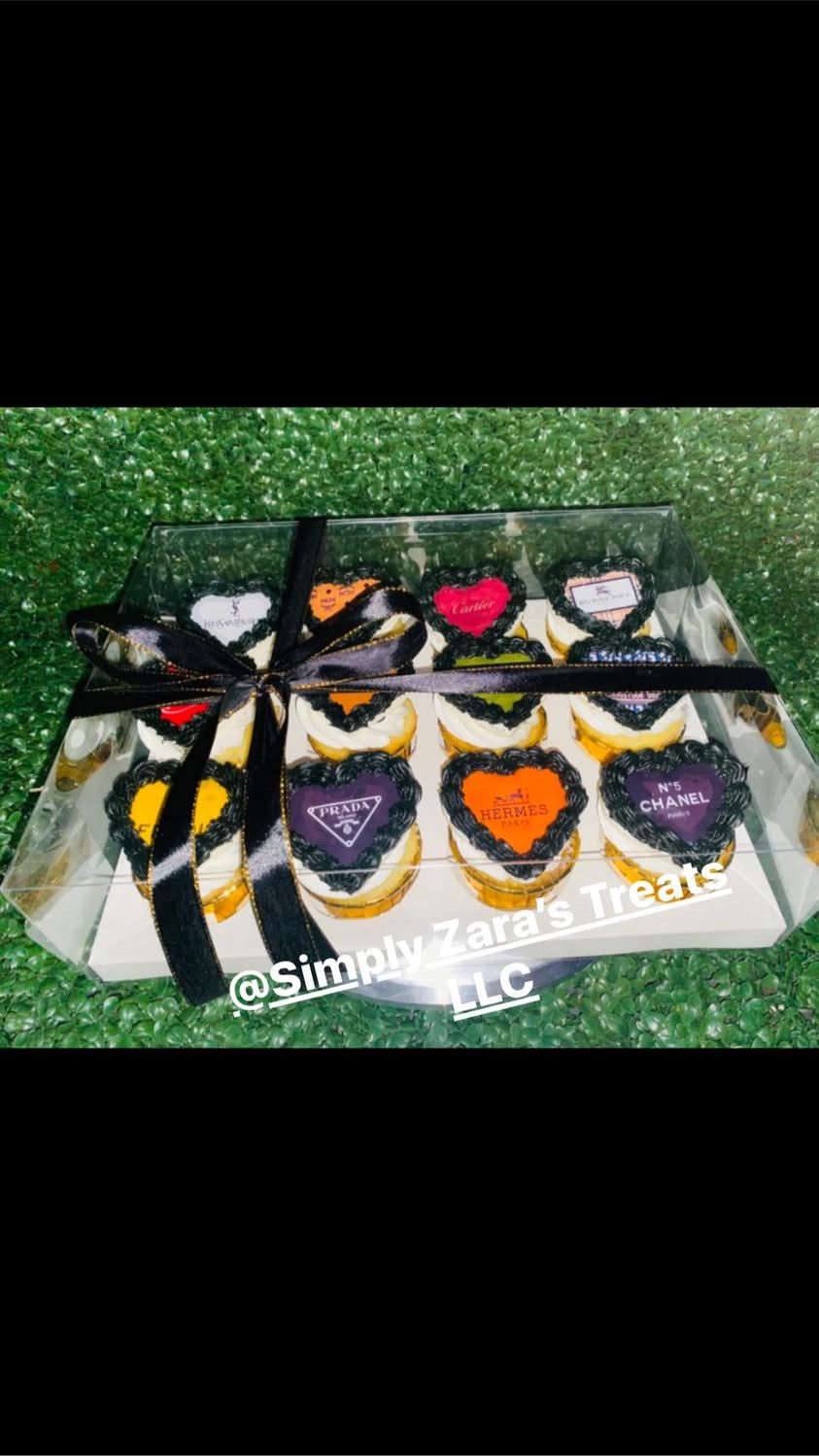 Luxury designer cupcake box
