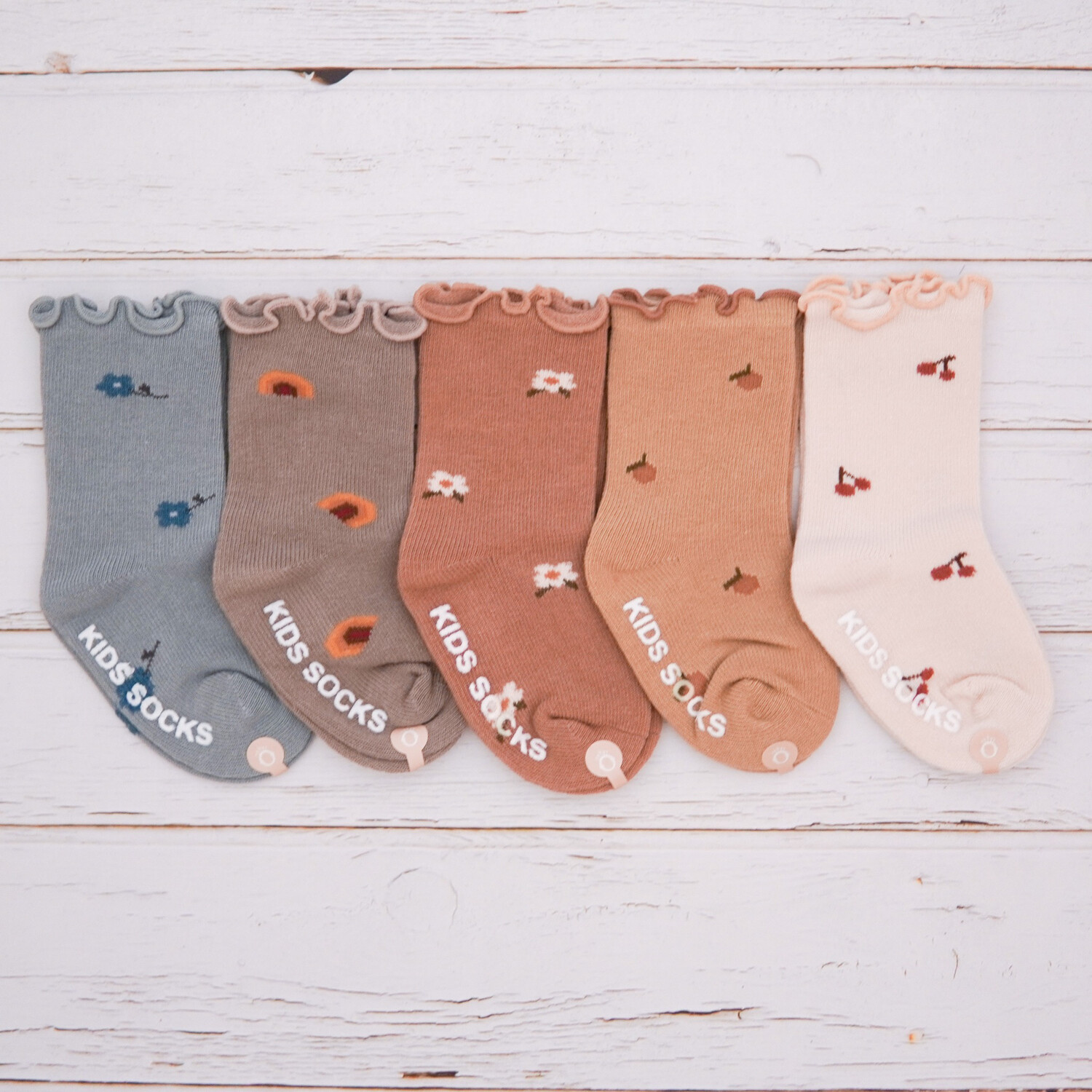 Neutral Baby Socks