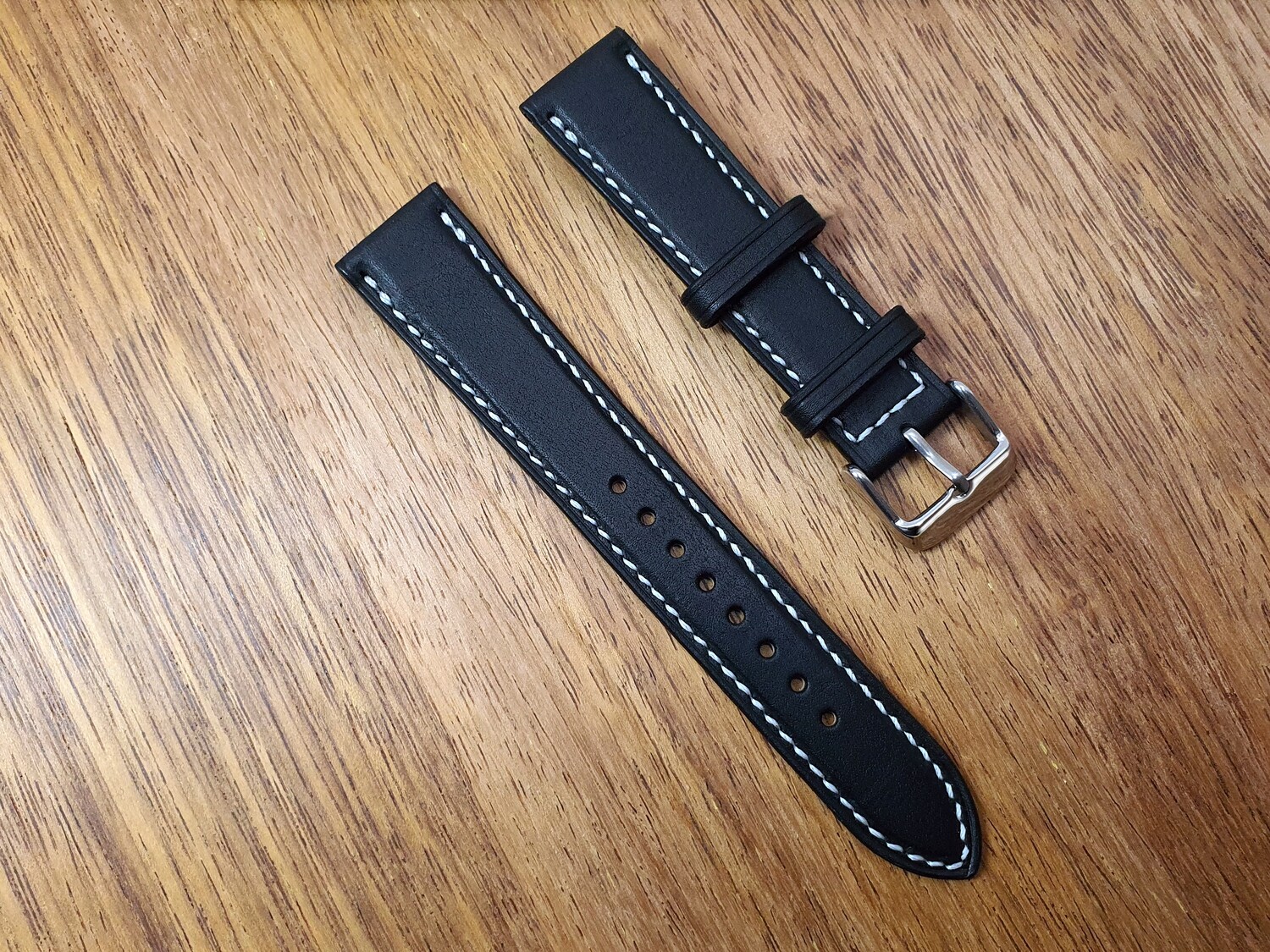 Australian Black Kangaroo tapered leather padded watch strap
