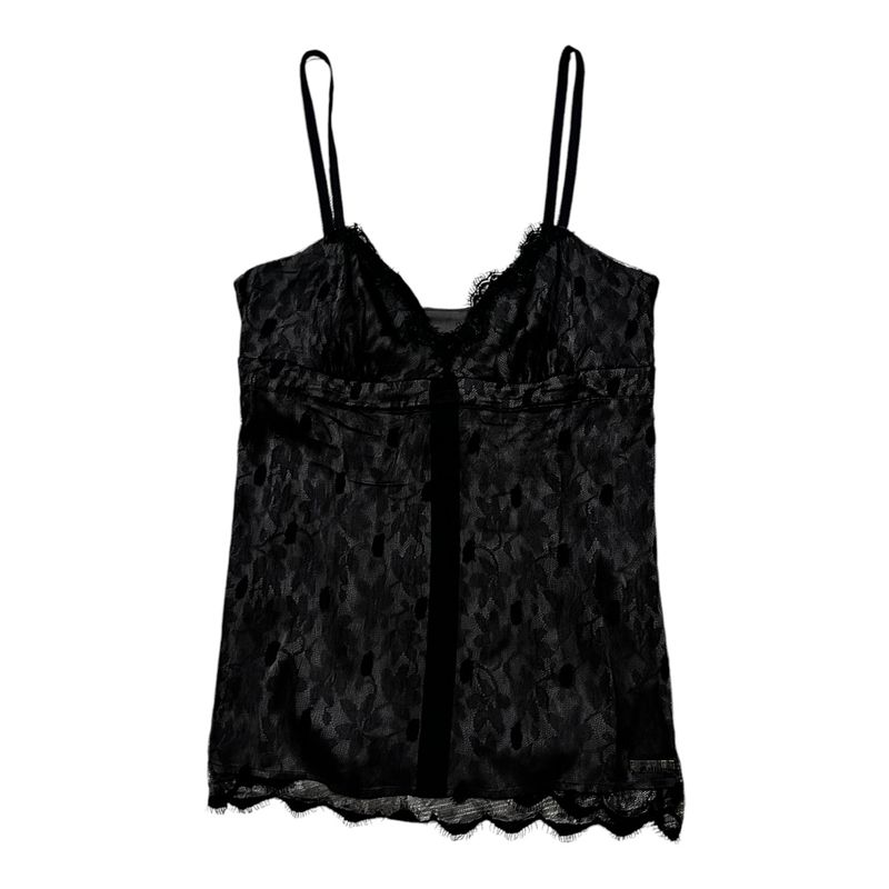 GAL-LACE PATTERN TOP