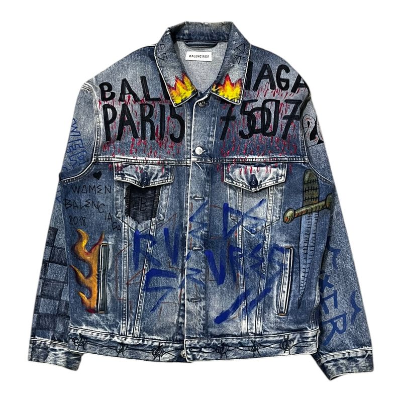 BALENCIAGA