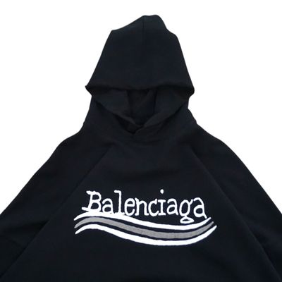 BALENCIAGA
