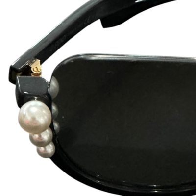 FENDI-PEARL SHADES