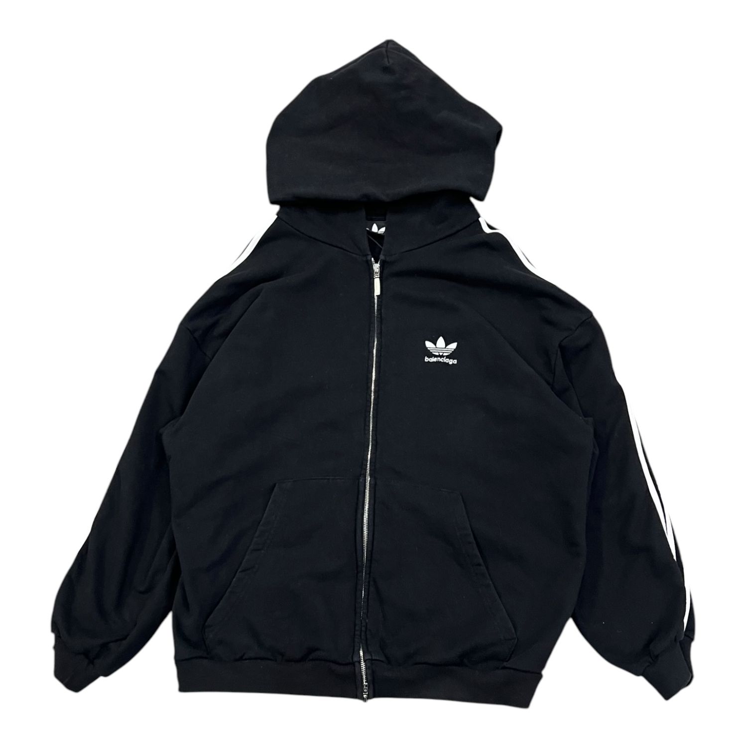 BALENCIAGA