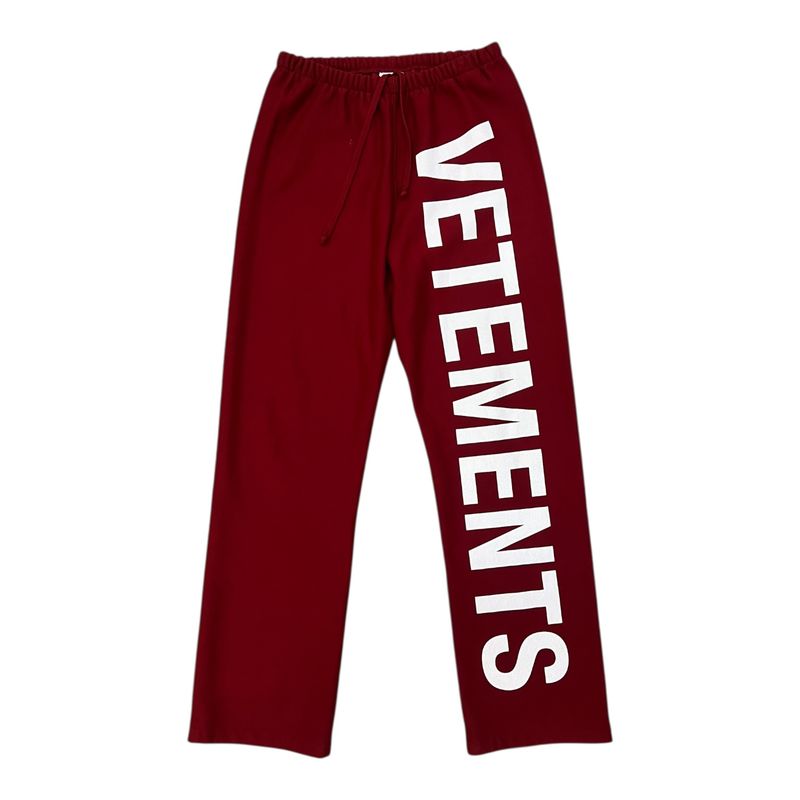 VETEMENTS