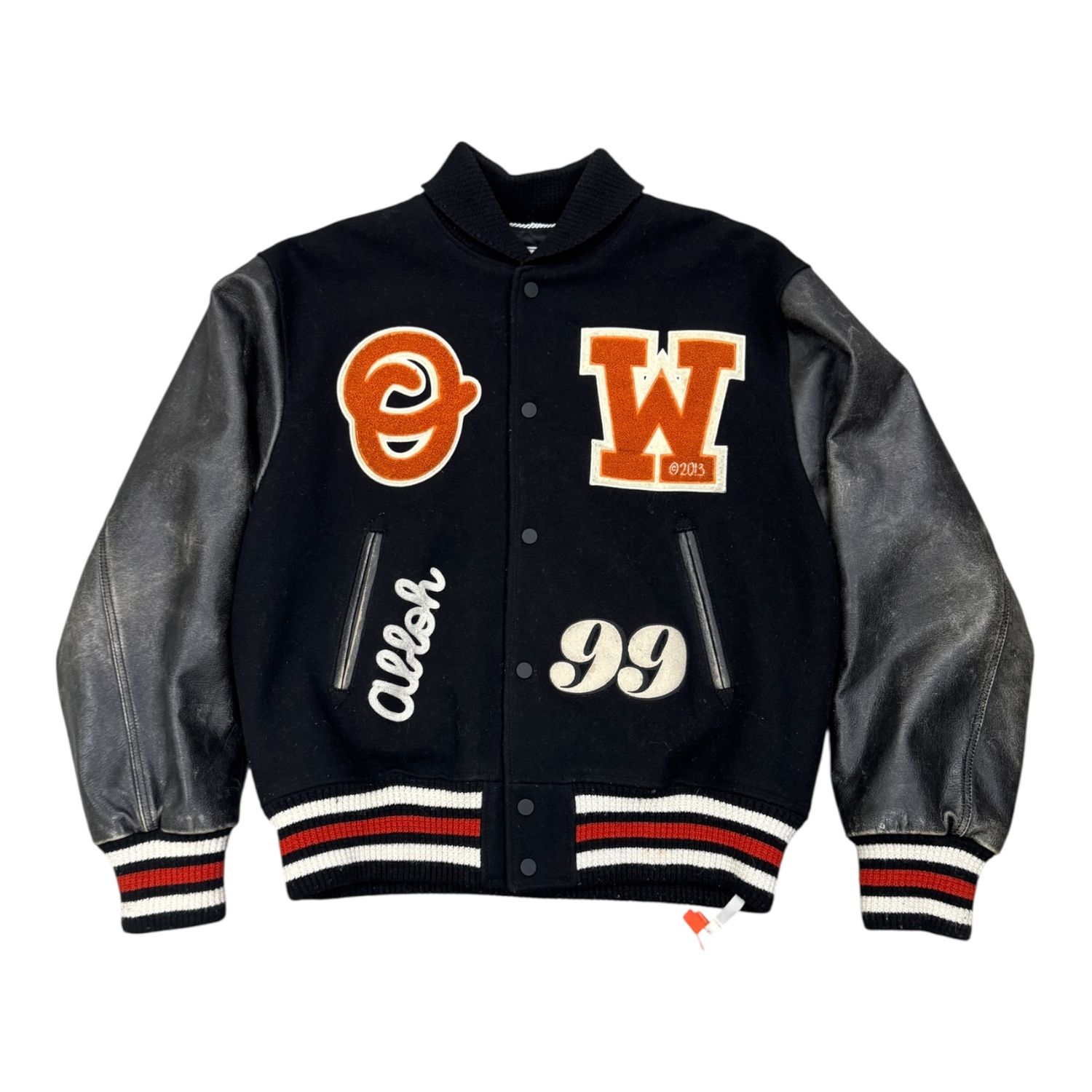 OFF WHITE