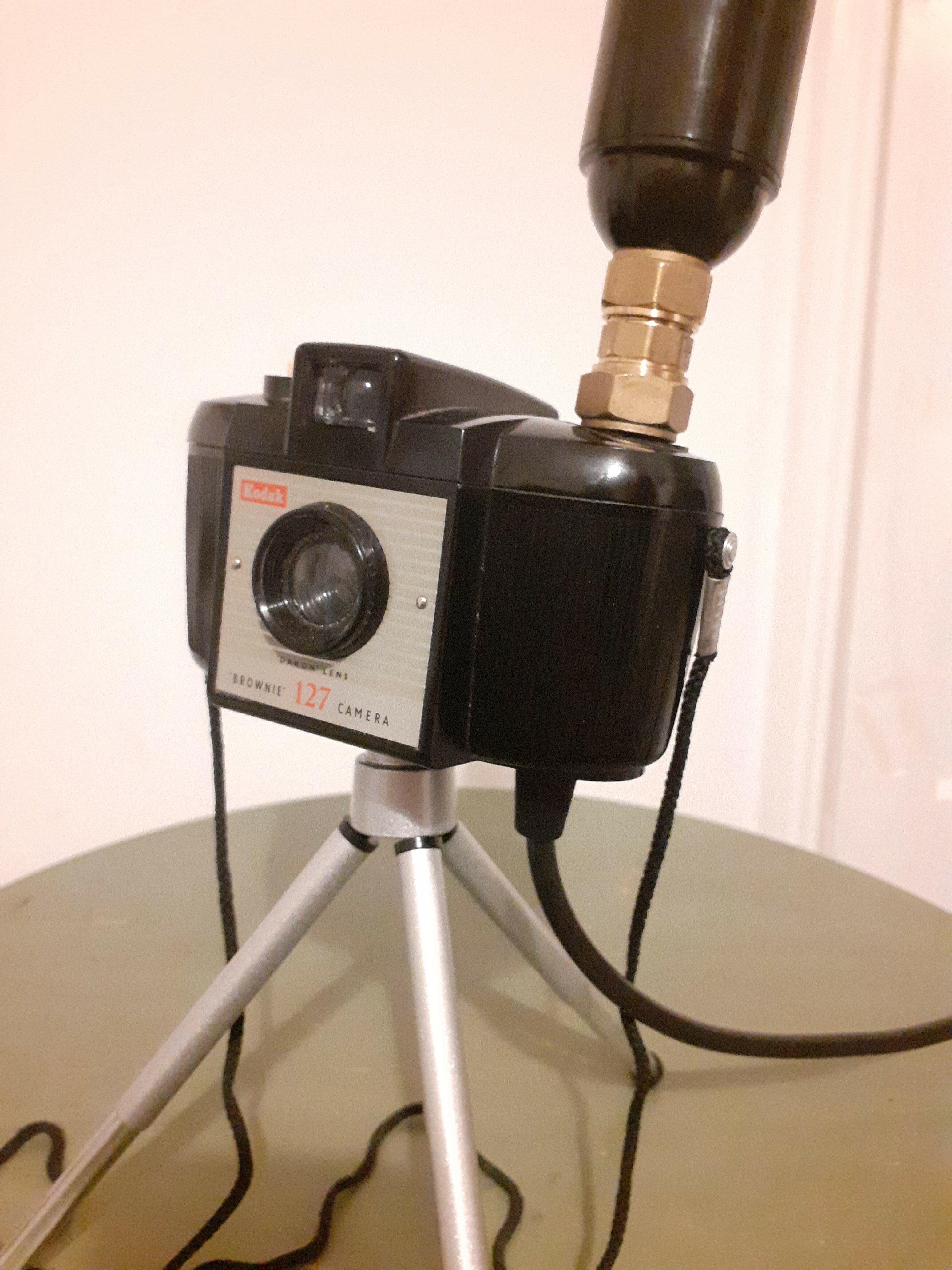 Vintage desktop camera lamp