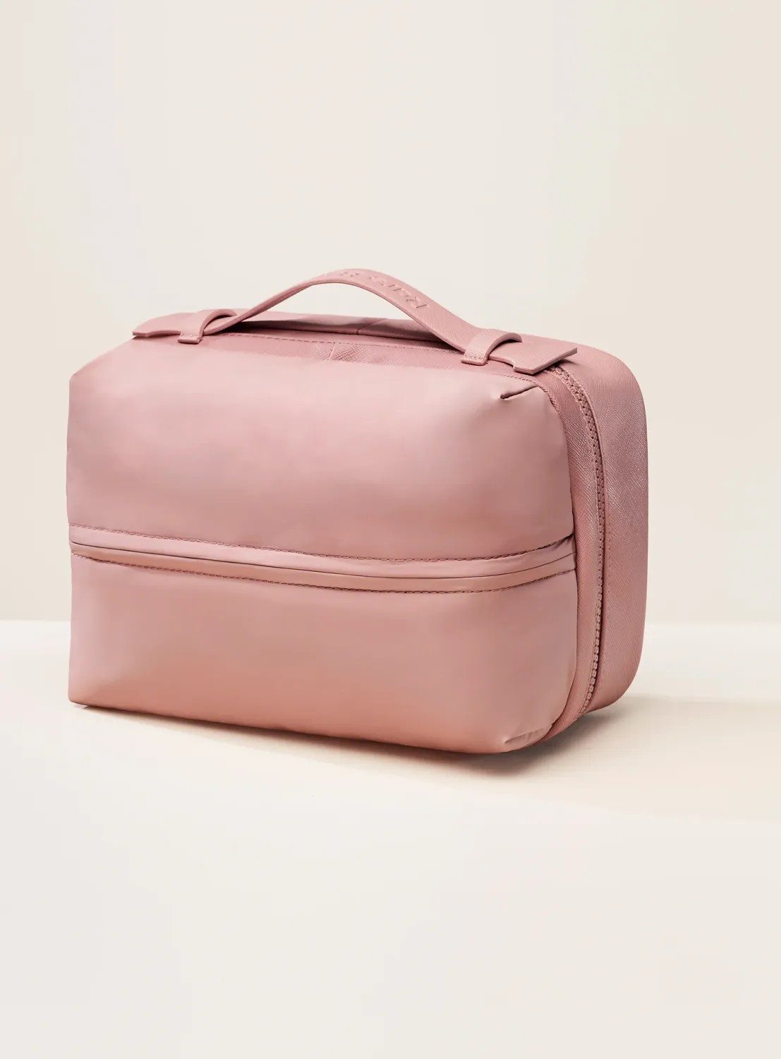 RARE BEAUTY Puffy Toiletry Bag