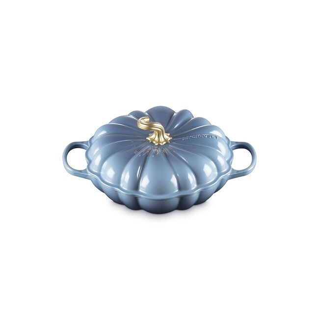LE CREUSET Signature Pumpkin Braiser (Chambray)