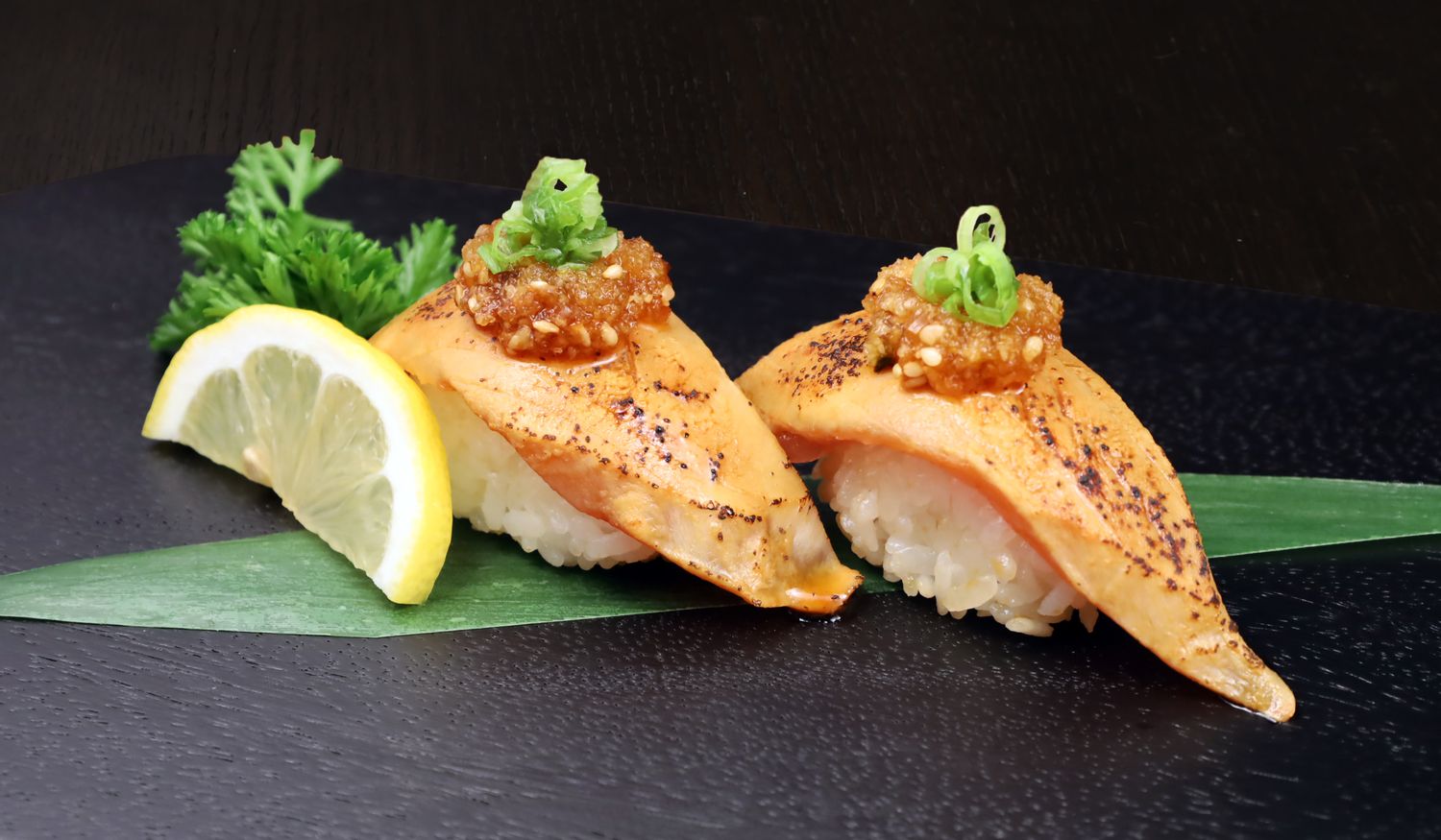 2Pcs Seared Tuna