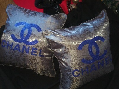 KREATE A PILLOW SET