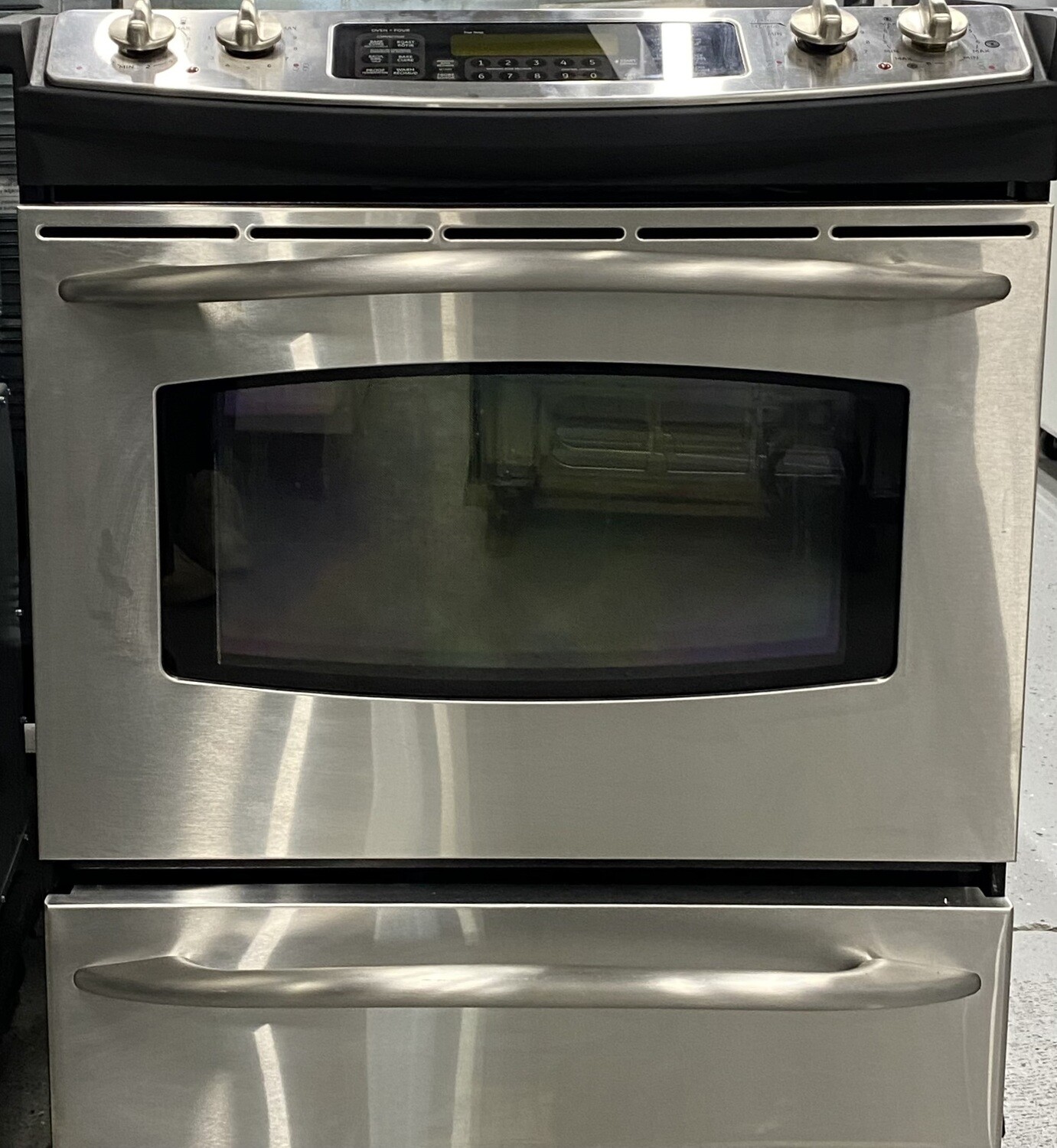 GE PROFILE STAINLESS SLIDE IN STOVE RM224664Q