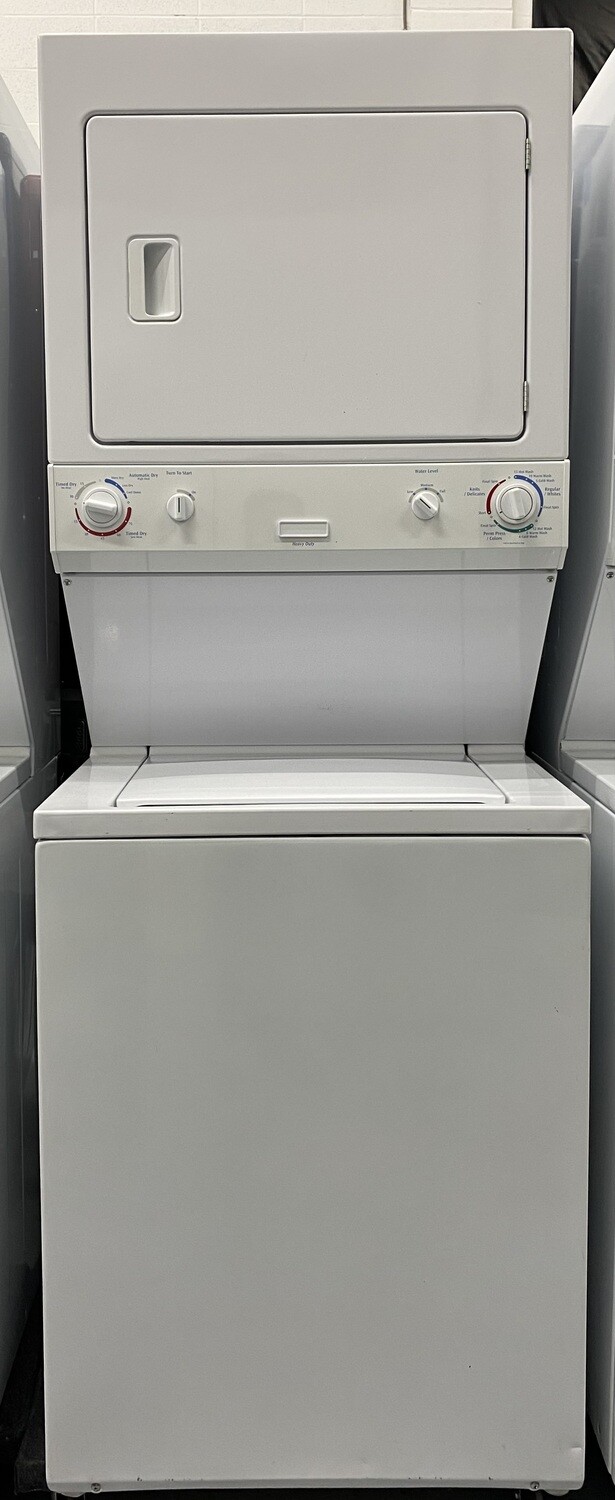 ELECTROLUX LAUNDRY CENTER XE44102394